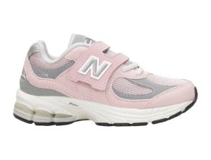 Sneakers New Balance PV2002 FC